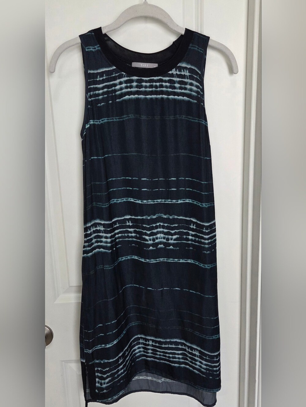 Tart Sleeveless Shift Dress, Size XS.